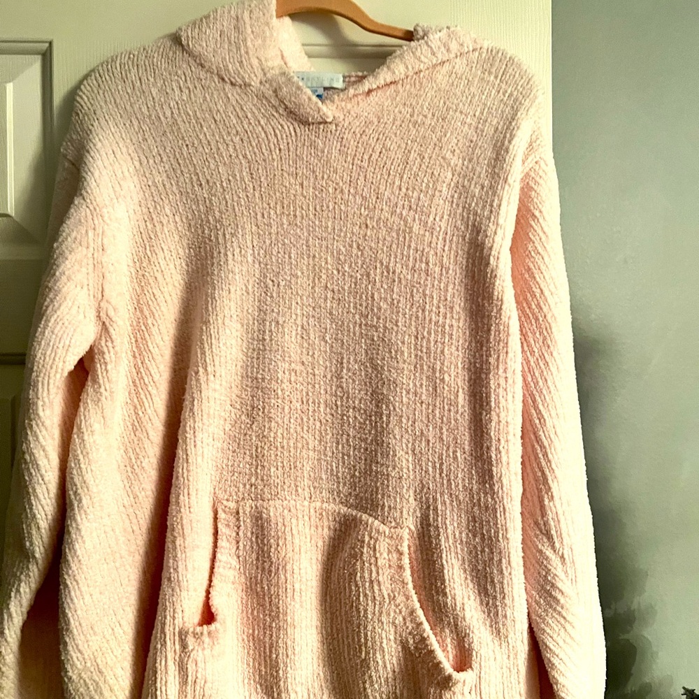 Chenille hooded pullover